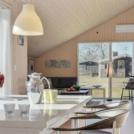 Jil - 750m From The Sea By Interhome 펜션 *